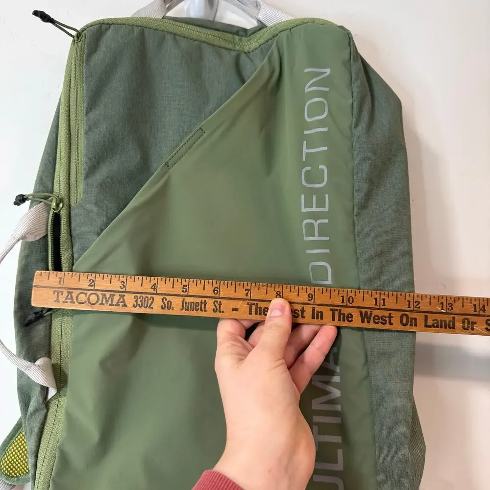 Ultimate Direction Commuter Hiker‎ Backpack Briefcase Green